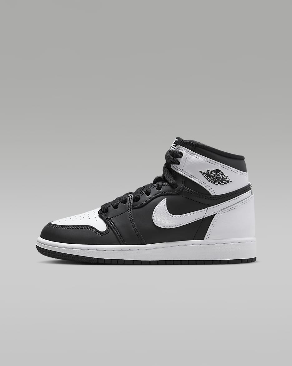 Air Jordan 1 High OG Black White Big Kids Shoes. Nike JP
